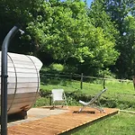 Hébergement de vacances Les Marmottes Pour 12 Avec Bain Nordique Privatif *